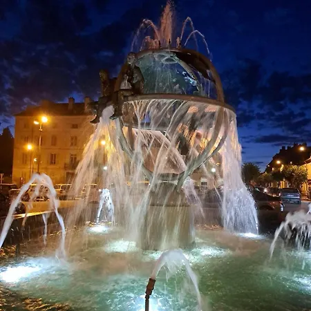 Confortable A Centre, A Pied Апартаменты